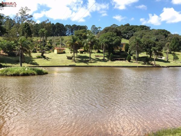 Lindo Stio na reg. de Ibiuna e Piedade